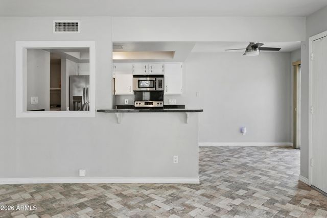 628 E BOCA RATON Road, Phoenix, AZ 85022