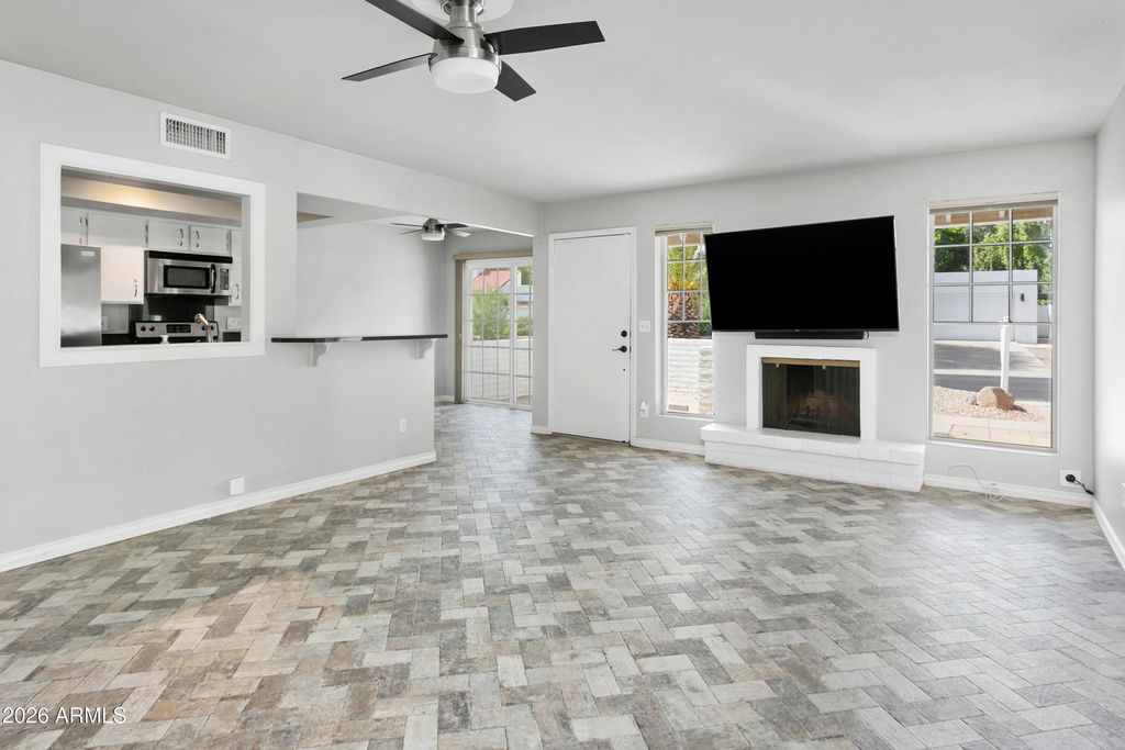 628 E BOCA RATON Road, Phoenix, AZ 85022 — photo 4