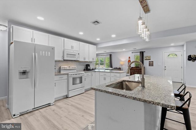 505 MILLER AVE, Mechanicsburg, PA 17055