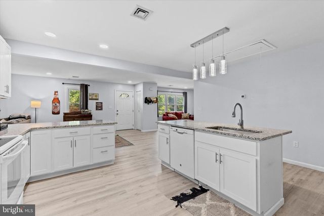 505 MILLER AVE, Mechanicsburg, PA 17055