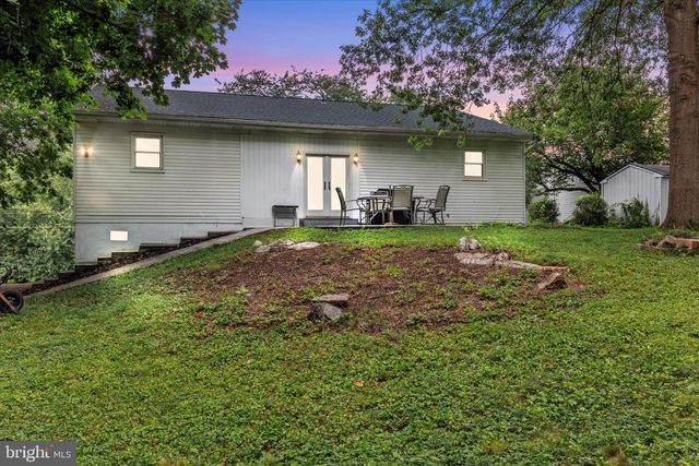 505 MILLER AVE, Mechanicsburg, PA 17055