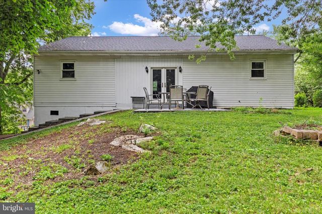 505 MILLER AVE, Mechanicsburg, PA 17055