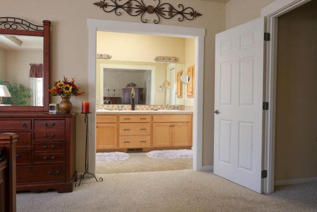 26 Pine Court, Eagle Point, OR 97524