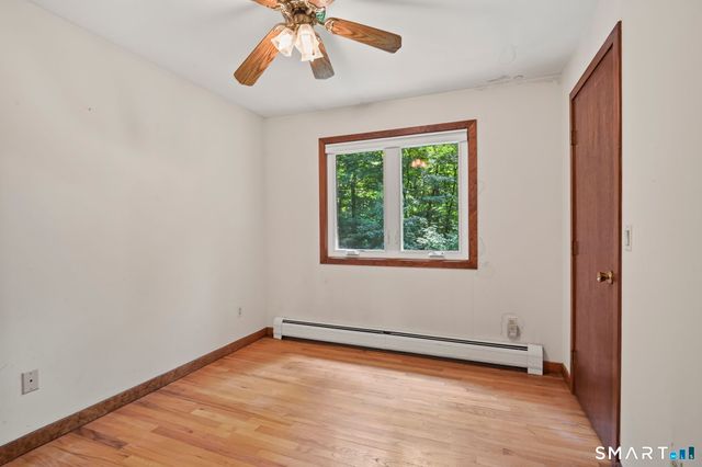 19 Crestwood Road, Monroe, CT 06468