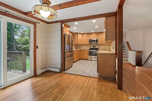 19 Crestwood Road, Monroe, CT 06468