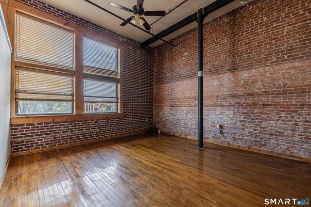 325 Myrtle Avenue 1102, Bridgeport, CT 06604