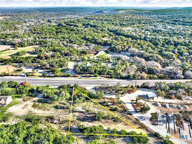 7665 Fm 32, Fischer, TX 78623