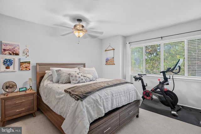 2052 LUCAS LN, Voorhees, NJ 08043