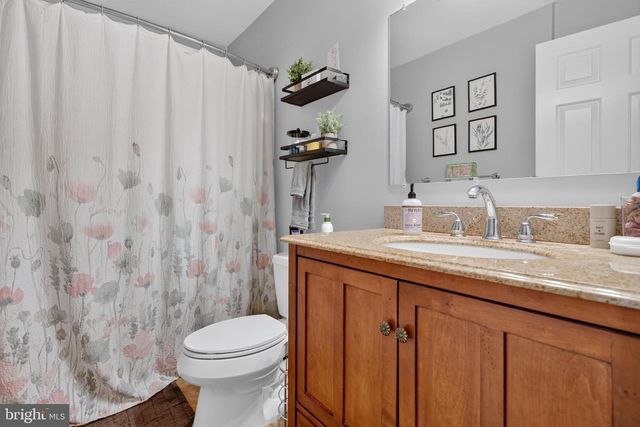 2052 LUCAS LN, Voorhees, NJ 08043