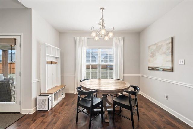 6303 CREEKSIDE LAKE DR, Arlington, TN 38002