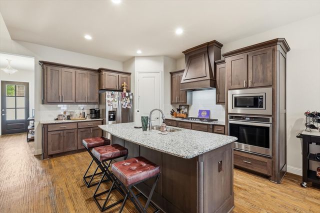 2417 Belvedere Lane, Flower Mound, TX 75028