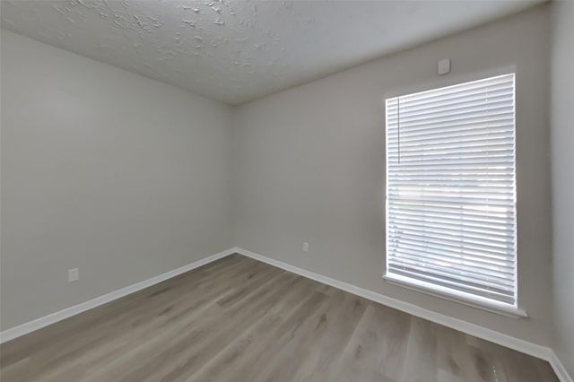 2211 Rambling Brook Drive, Spring Branch, TX 77373
