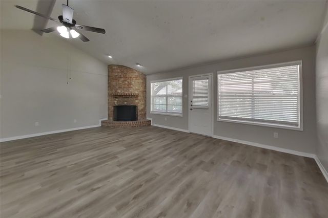 2211 Rambling Brook Drive, Spring Branch, TX 77373