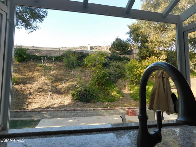 467 Sundance Street, Thousand Oaks, CA 91360