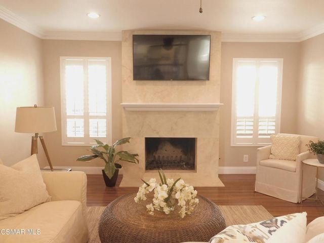 467 Sundance Street, Thousand Oaks, CA 91360