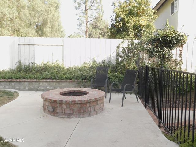 467 Sundance Street, Thousand Oaks, CA 91360