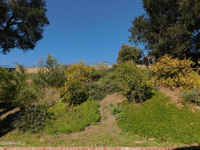 467 Sundance Street, Thousand Oaks, CA 91360