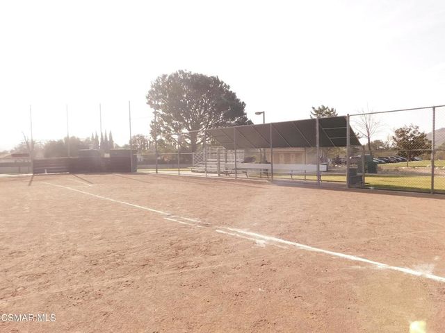 467 Sundance Street, Thousand Oaks, CA 91360