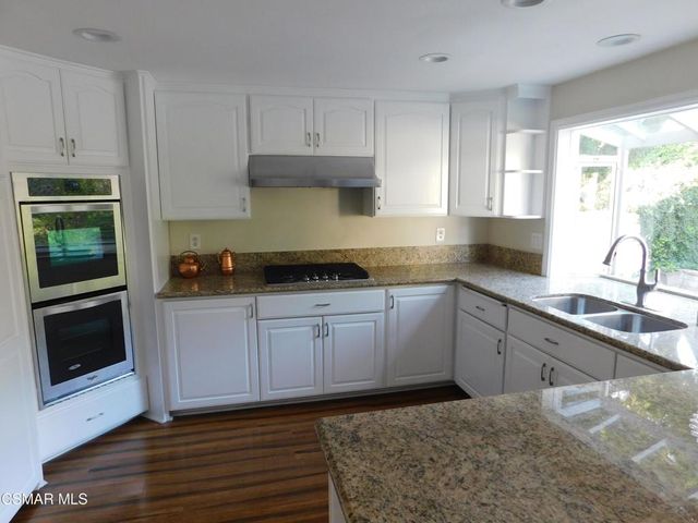 467 Sundance Street, Thousand Oaks, CA 91360