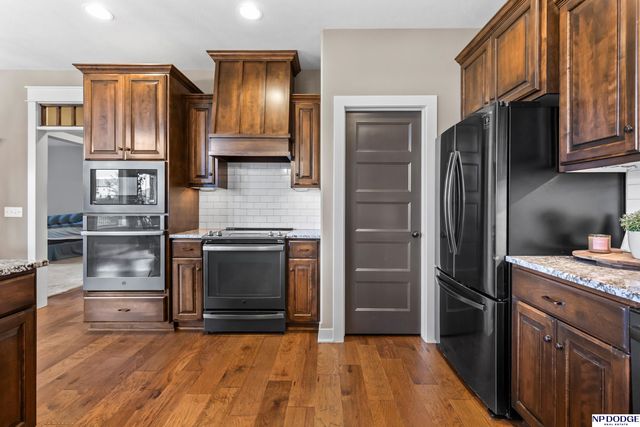 10317 S 188 Street, Omaha, NE 68136