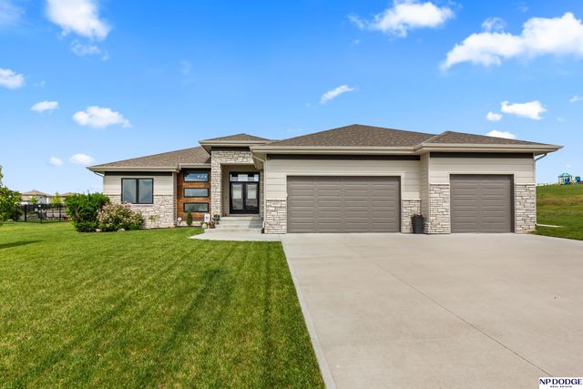 10317 S 188 Street, Omaha, NE 68136