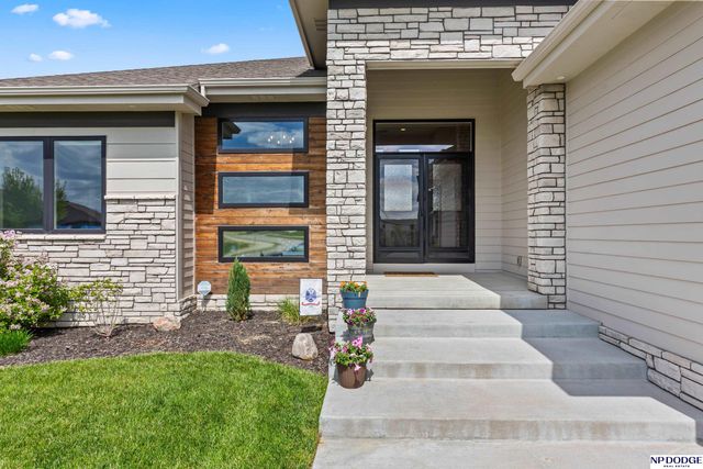 10317 S 188 Street, Omaha, NE 68136