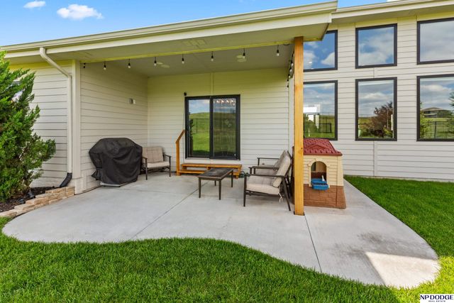 10317 S 188 Street, Omaha, NE 68136