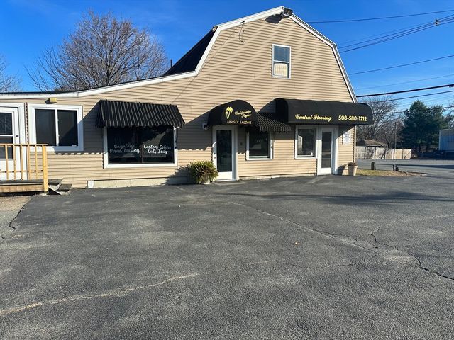 1574 Main Str 2, Brockton, MA 02301