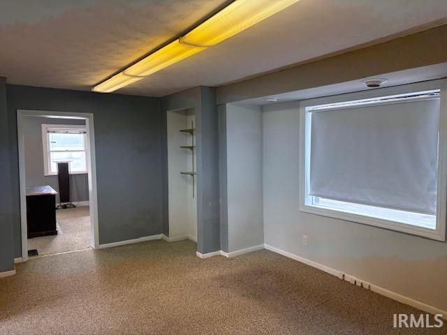 1328 W 2ND Street, Marion, IN 46952