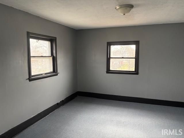 1328 W 2ND Street, Marion, IN 46952