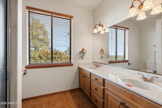 1561 S CANYON RIDGE Trail, Show Low, AZ 85901