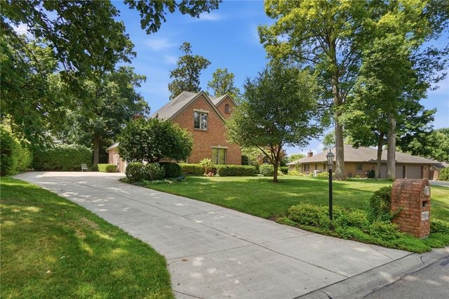 2534 Oakmoor Lane, Miami Twp, OH 45459