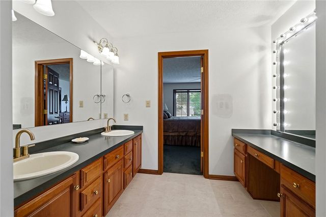 2534 Oakmoor Lane, Miami Twp, OH 45459