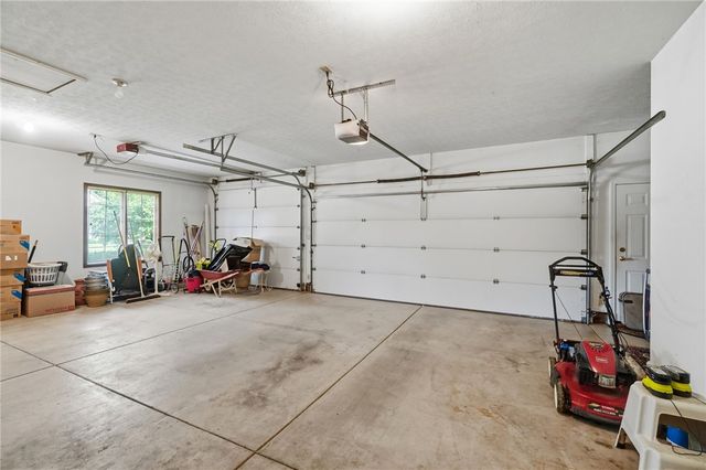 2534 Oakmoor Lane, Miami Twp, OH 45459