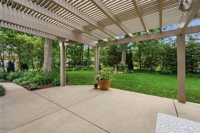 2534 Oakmoor Lane, Miami Twp, OH 45459