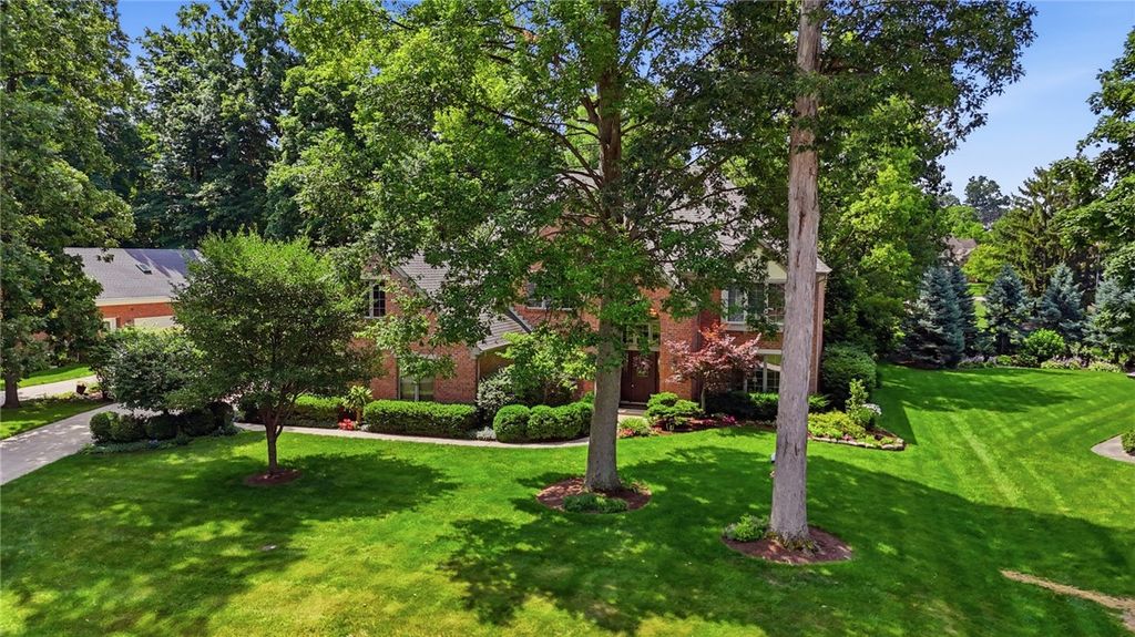 2534 Oakmoor Lane, Miami Twp, OH 45459