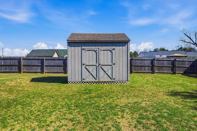 2727 Kenwood Drive, Athens, TN 37303