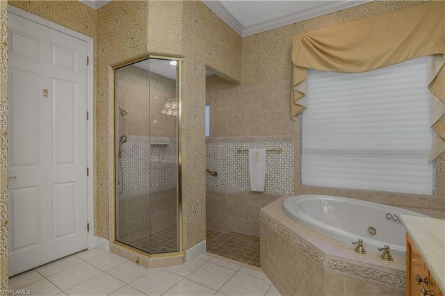 10019 Ginger Pointe CT, Estero, FL 34135