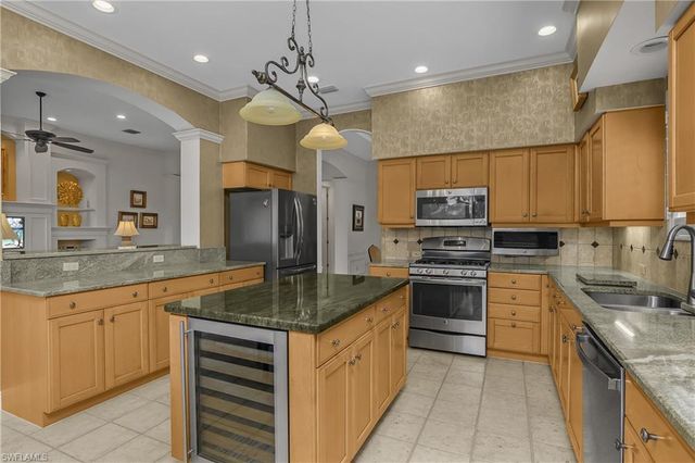 10019 Ginger Pointe CT, Estero, FL 34135