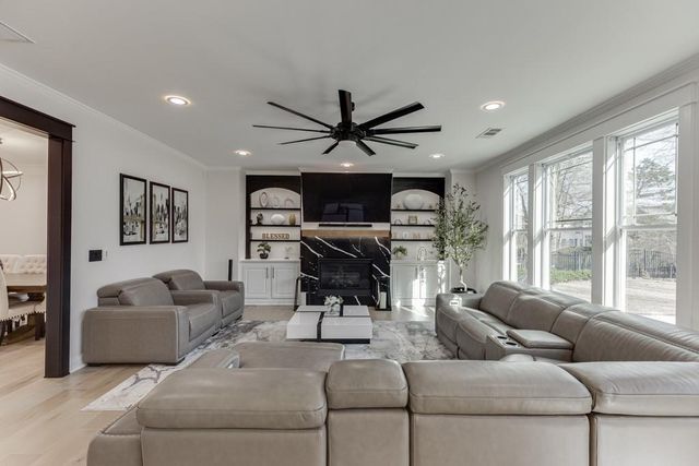 6130 Baybrook Trace, Hoschton, GA 30548