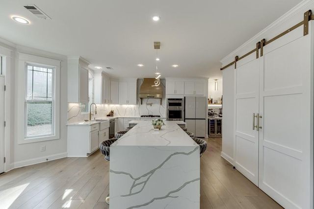 6130 Baybrook Trace, Hoschton, GA 30548