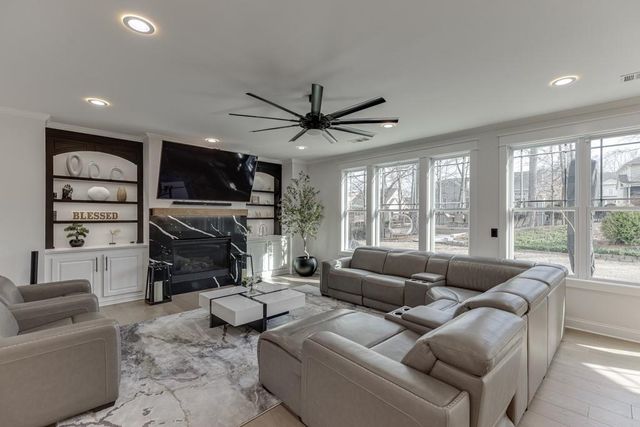 6130 Baybrook Trace, Hoschton, GA 30548