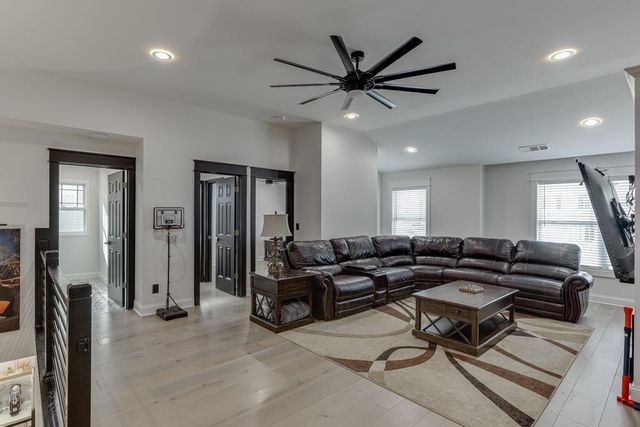 6130 Baybrook Trace, Hoschton, GA 30548