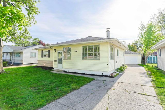 1228 Ironwood Drive, South Bend, IN 46617