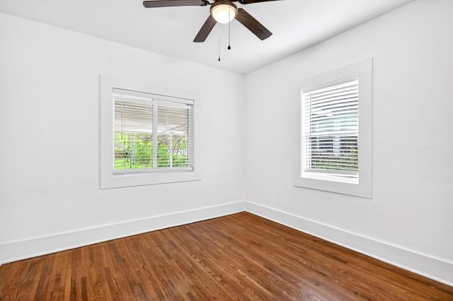 620 S Weller Avenue, Springfield, MO 65802