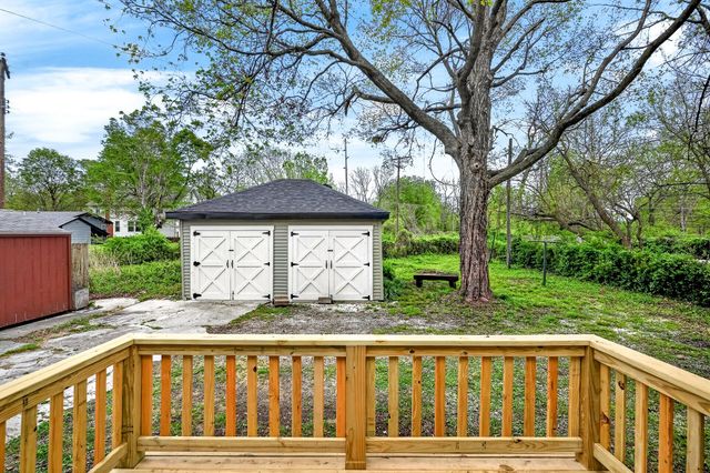 620 S Weller Avenue, Springfield, MO 65802
