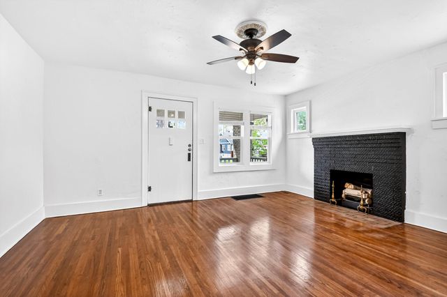 620 S Weller Avenue, Springfield, MO 65802