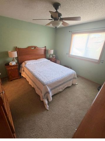 6533 Neddersen Circle, Brooklyn Park, MN 55445