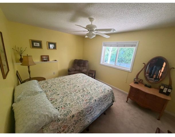 6533 Neddersen Circle, Brooklyn Park, MN 55445