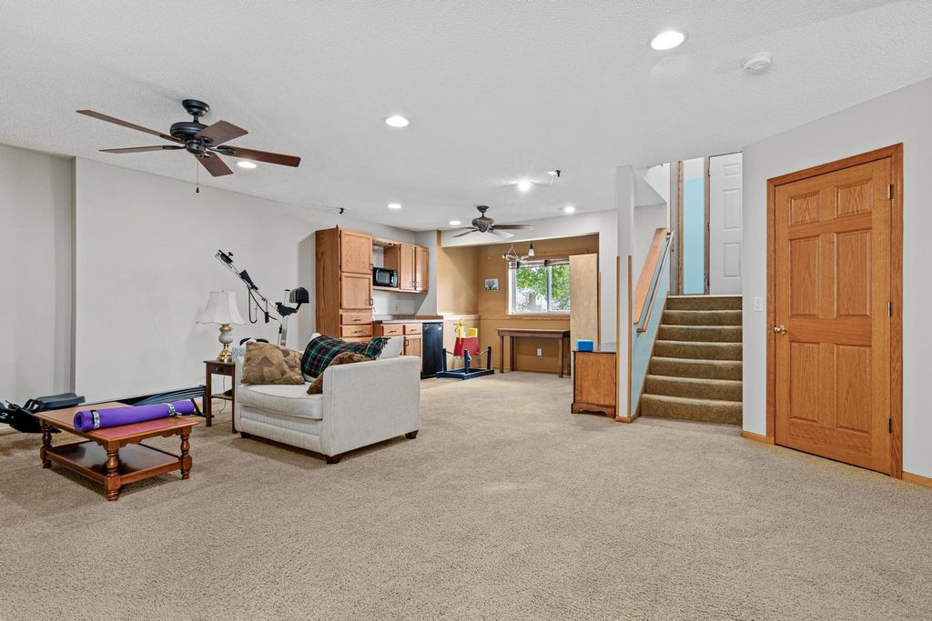 6533 Neddersen Circle, Brooklyn Park, MN 55445 — photo 4